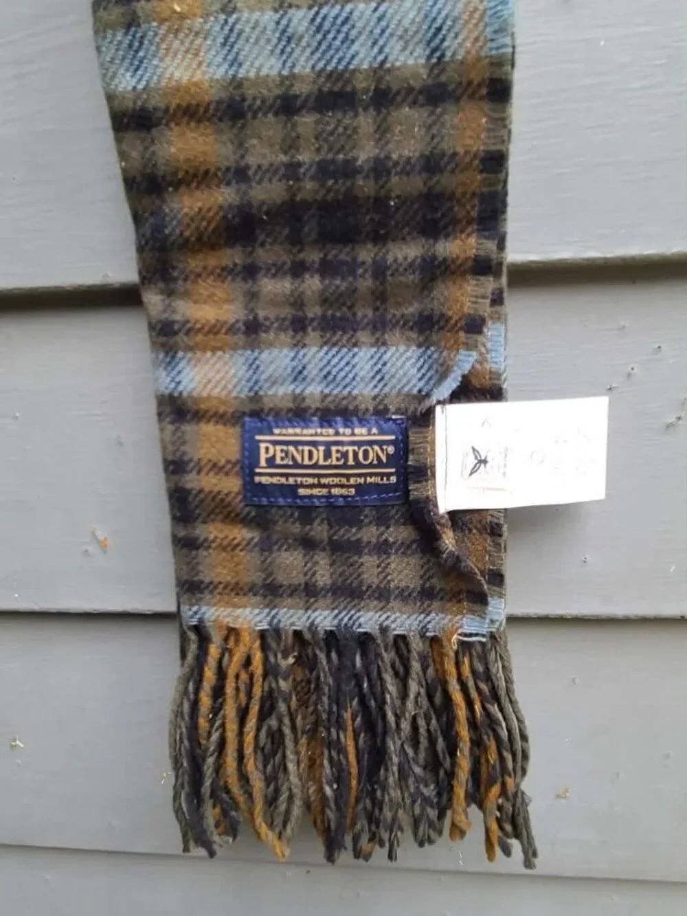 Pendleton Gray Blue Plaid 100% Wool Scarf NWT